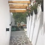 Casita Blanca Cerca De Timanfaya