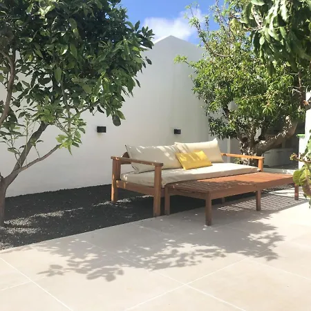 Casita Blanca Cerca De Timanfaya